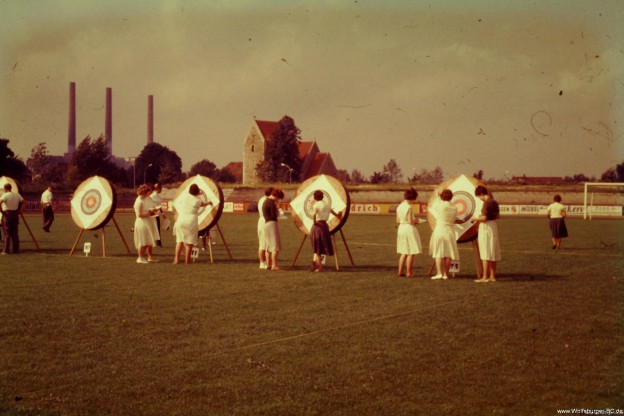 1963