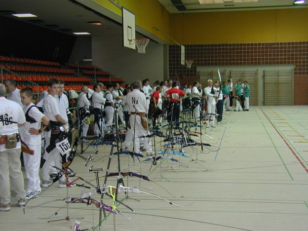 Turniere Halle 2001
